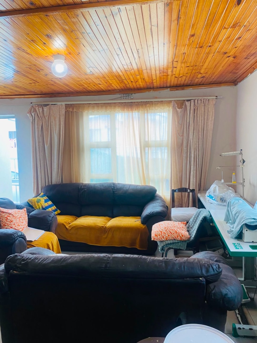 3 Bedroom Property for Sale in Kuyasa Western Cape